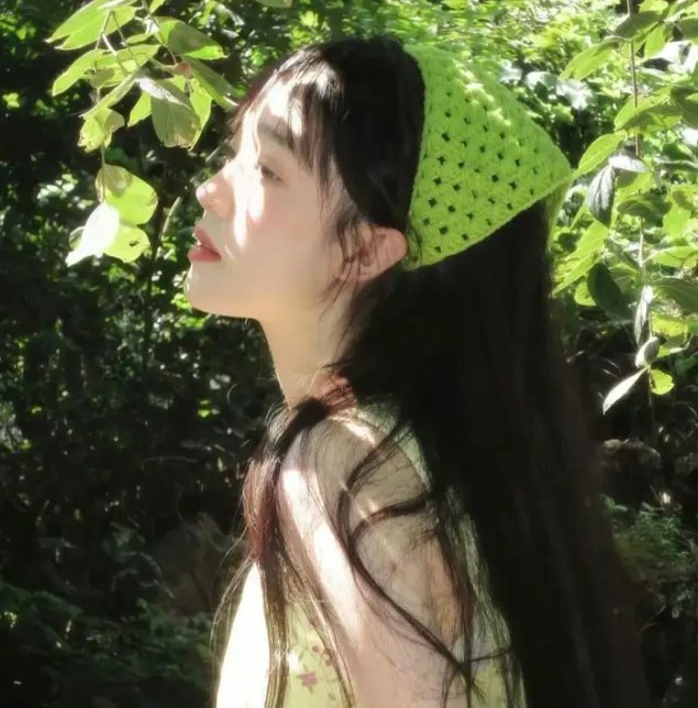 夹缝中